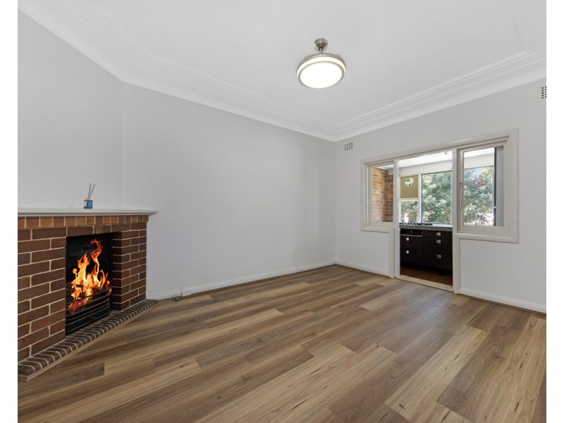 39 Douglas Avenue, Chatswood NSW 2067