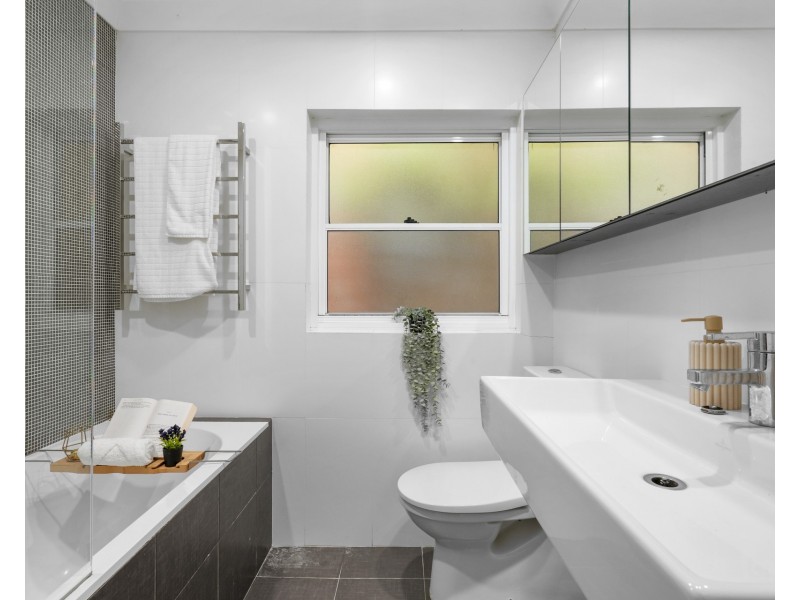 24 Moore Street, Lane Cove NSW 2066