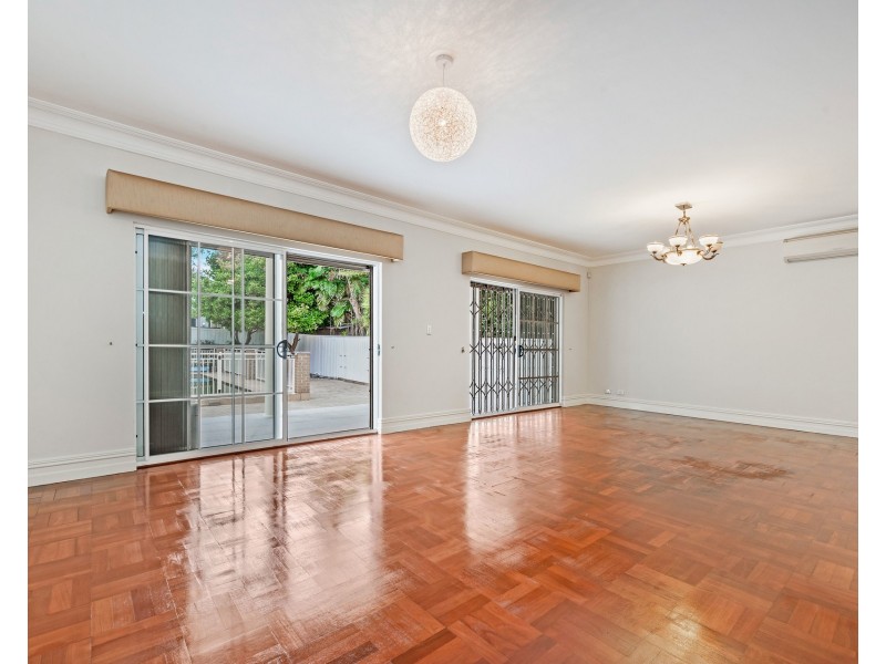 22 Chatswood Avenue, Chatswood NSW 2067