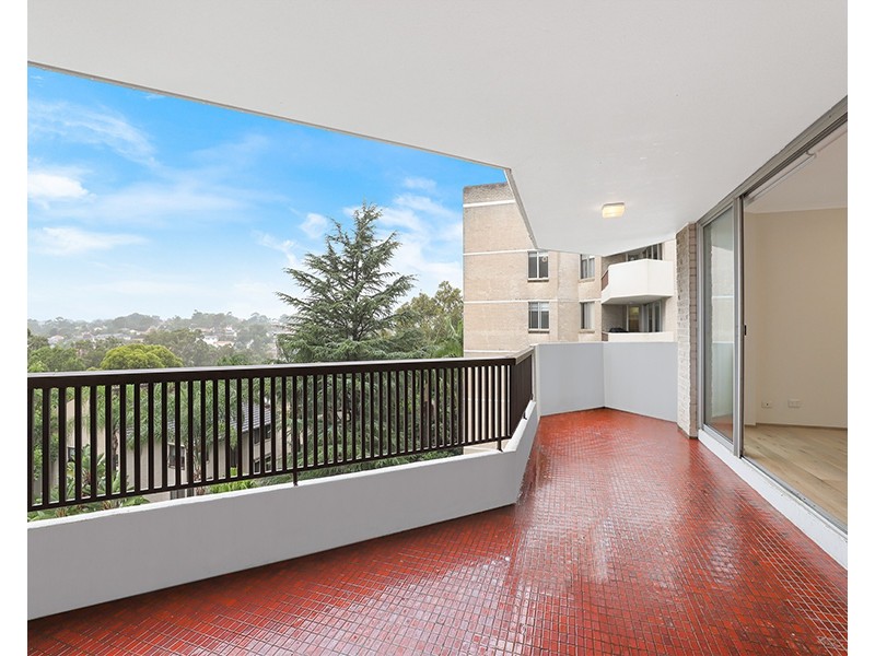 122/2 Artarmon Road, Willoughby NSW 2068