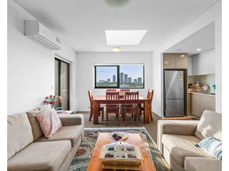 7034/2E Porter Street, Ryde NSW 2112
