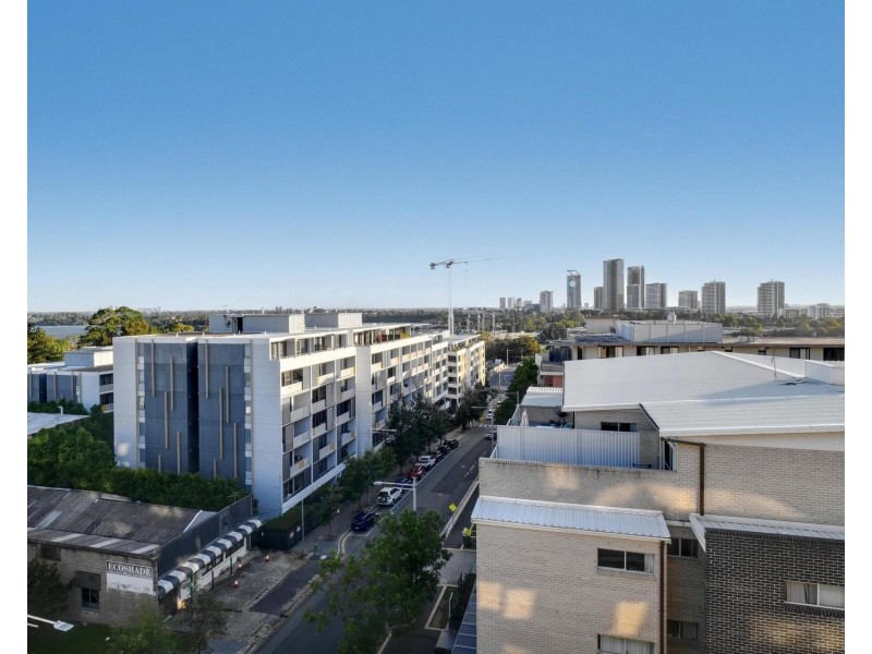 7034/2E Porter Street, Ryde NSW 2112