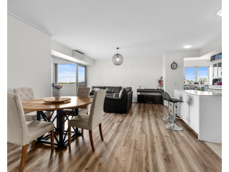 701/72 Civic Way, Rouse Hill NSW 2155