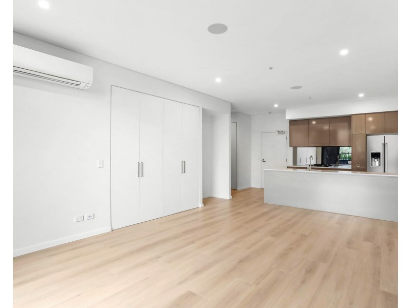 6095/5 Bennelong Parkway, Wentworth Point NSW 2127