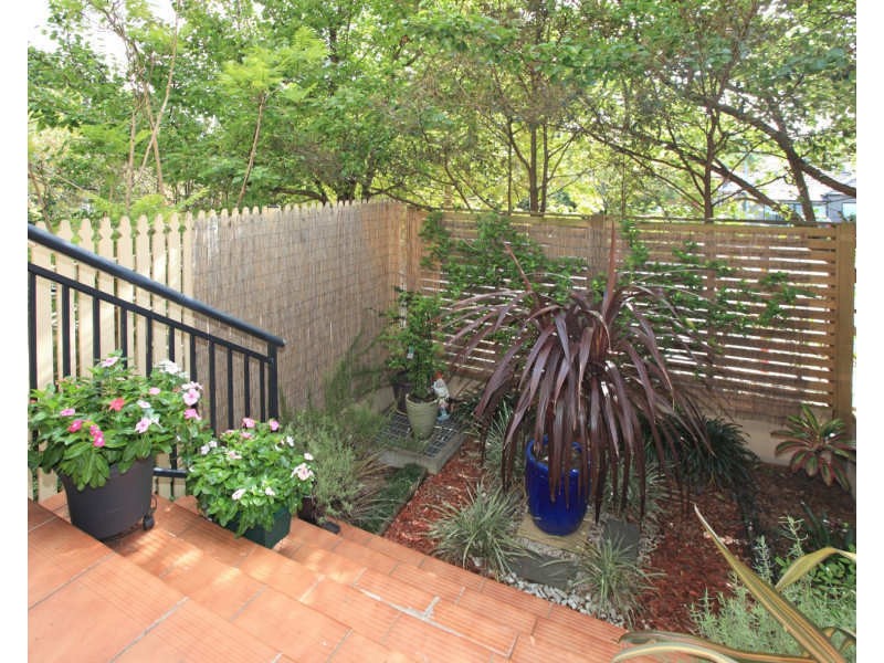 2/587 Willoughby Road, Willoughby NSW 2068