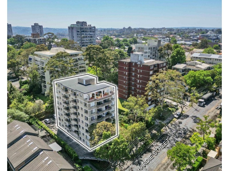 25/6-8 Hardie Street, Neutral Bay NSW 2089