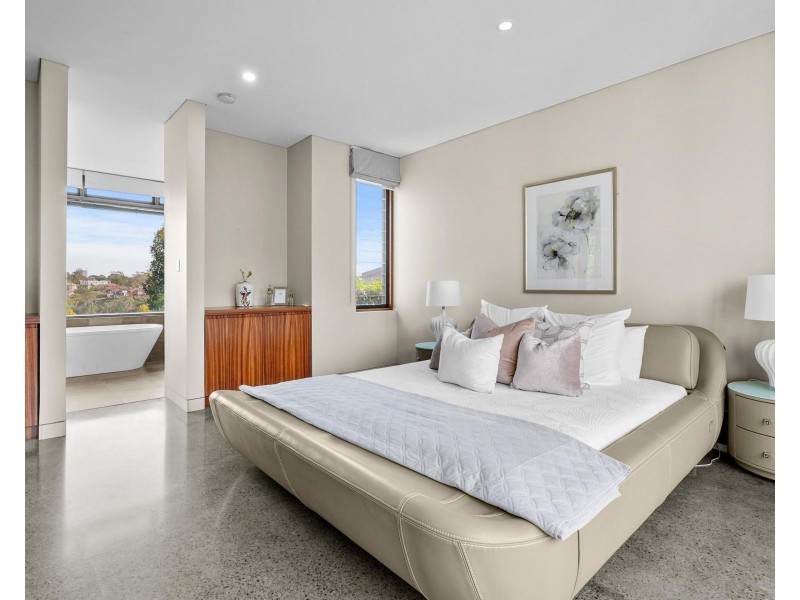 58 Linden Way, Castlecrag NSW 2068