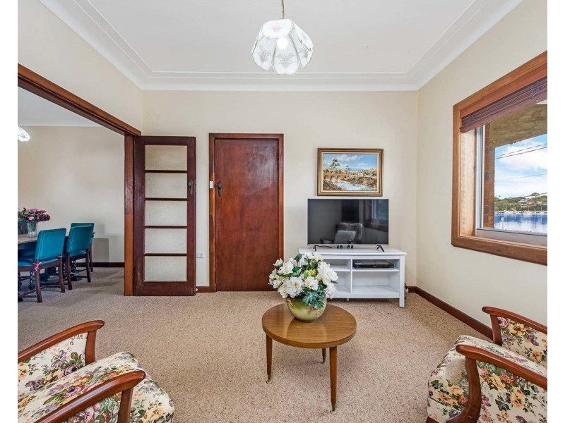 79 Henley Marine Drive, Rodd Point NSW 2046