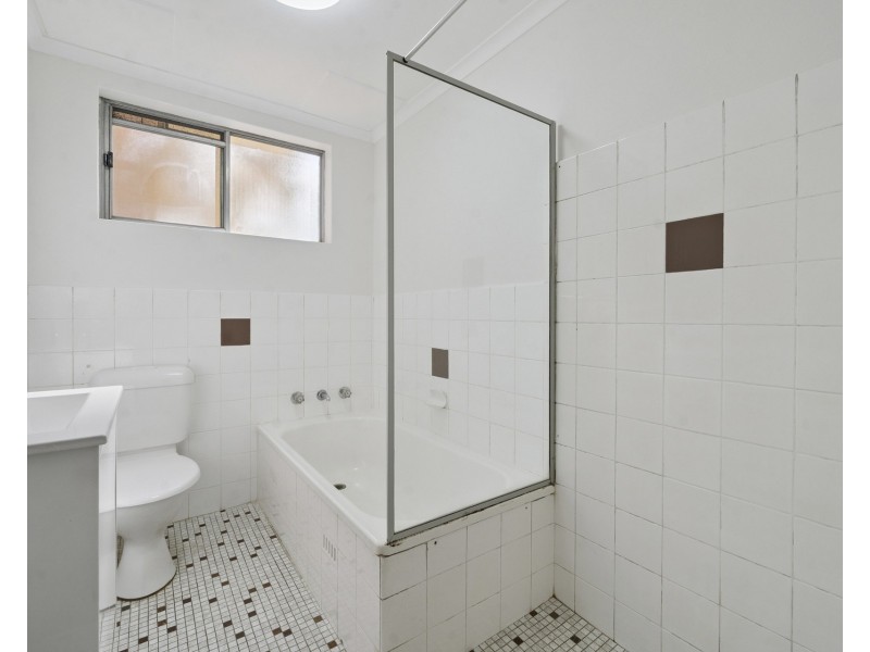 2/49 Fontenoy Road, Macquarie Park NSW 2113