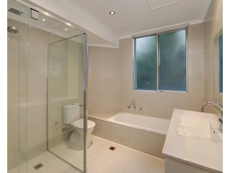 131/2 Artarmon Road, Willoughby NSW 2068