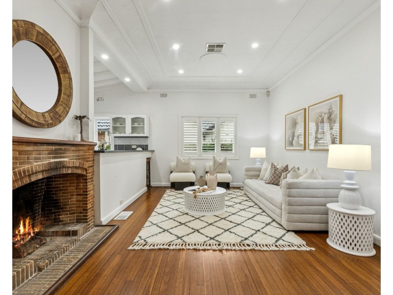 18 Nardoo Road, Willoughby NSW 2068