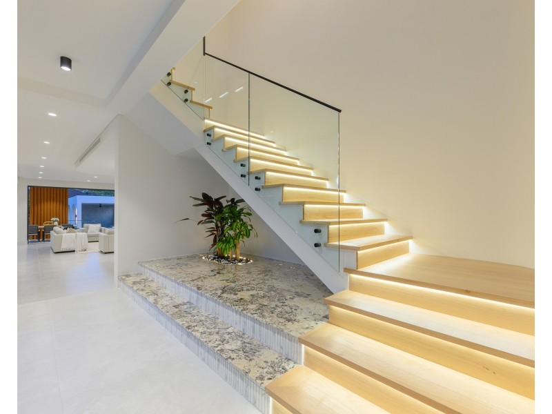 5 Alpha Road, Willoughby NSW 2068