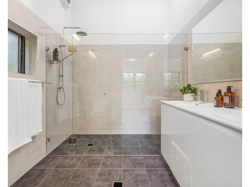 2 The Crescent, Chatswood NSW 2067