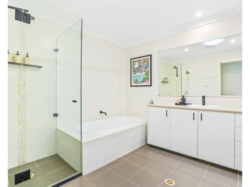 16 William Lord Place, Belrose NSW 2085