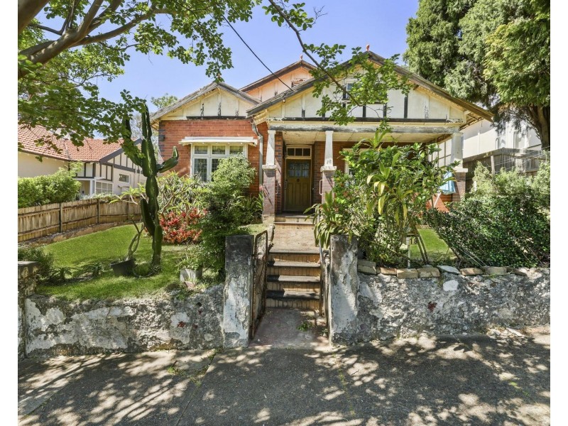 18 Park Road, Naremburn NSW 2065