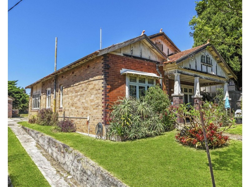 18 Park Road, Naremburn NSW 2065