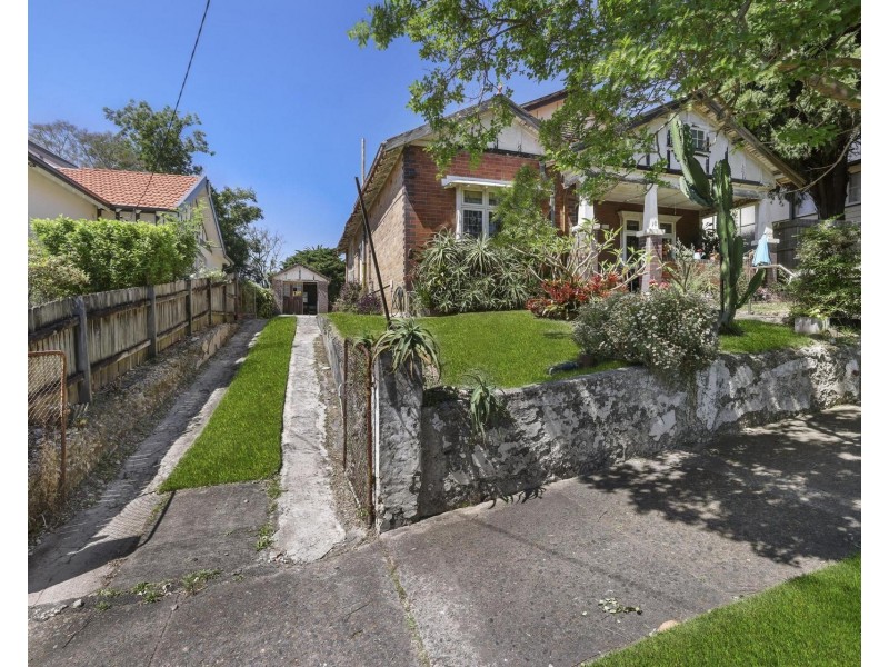 18 Park Road, Naremburn NSW 2065