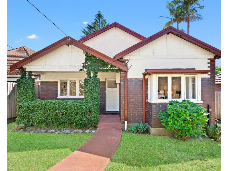 1 Oakville Road, Willoughby NSW 2068