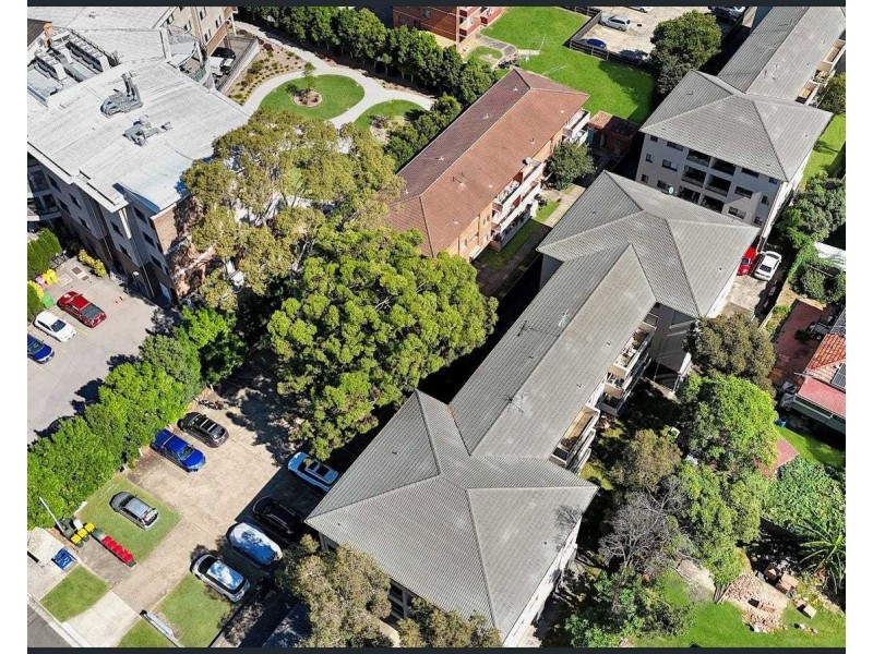 8 Ruby Street, Carramar NSW 2163