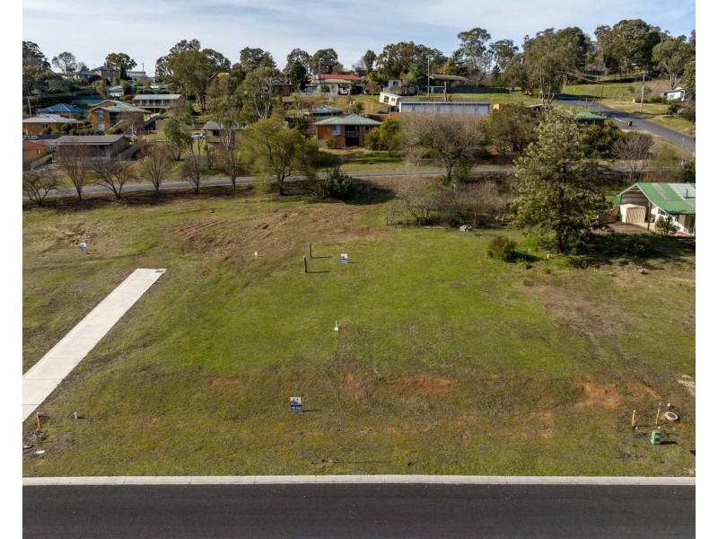3&4 Fairway Drive, Tumut NSW 2720
