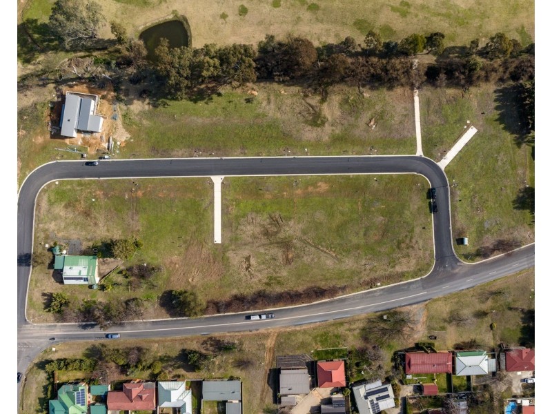 3&4 Fairway Drive, Tumut NSW 2720