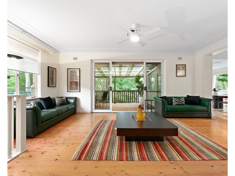 19 Valleyview Crescent, Greenwich NSW 2065