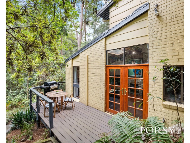 10 Cooper Crescent, Wahroonga NSW 2076