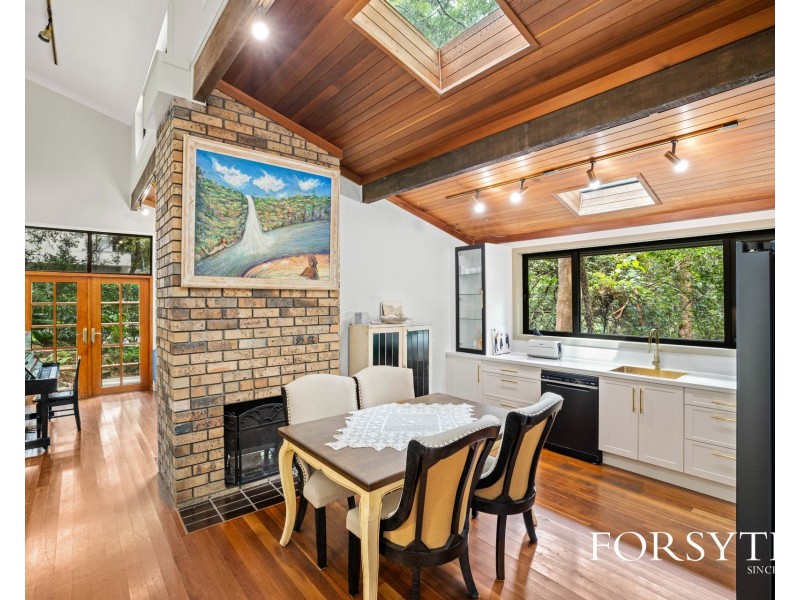 10 Cooper Crescent, Wahroonga NSW 2076