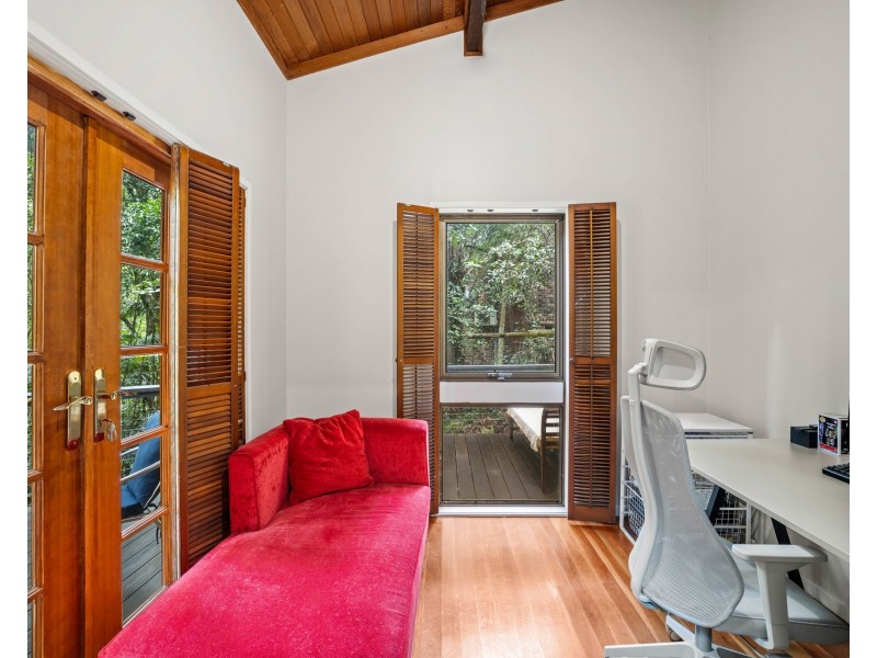 10 Cooper Crescent, Wahroonga NSW 2076