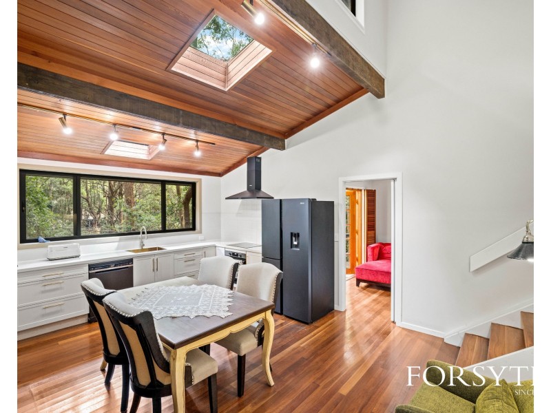 10 Cooper Crescent, Wahroonga NSW 2076