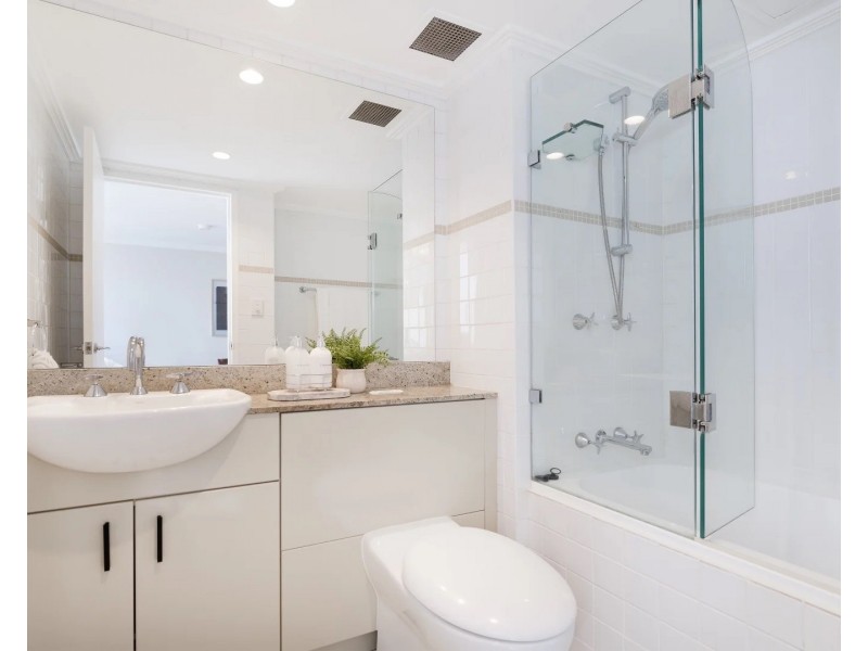 43/236 Pacific Highway, Crows Nest NSW 2065