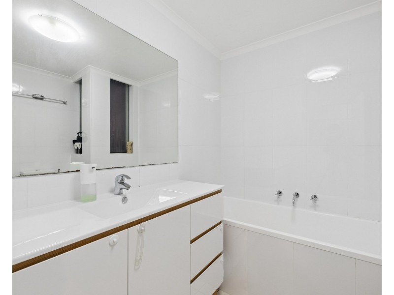 15/2 Artarmon Road, Willoughby NSW 2068