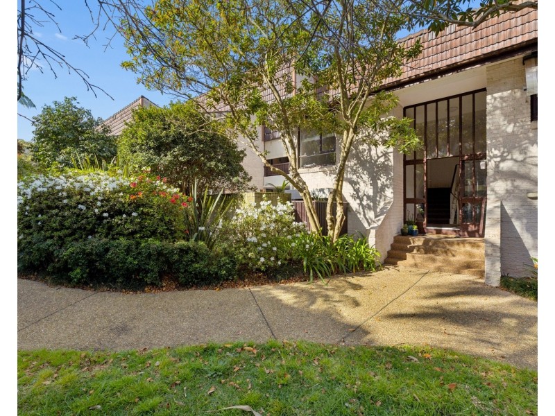 15/2 Artarmon Road, Willoughby NSW 2068