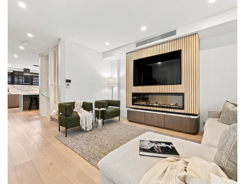 3b Little Llewellyn Street, Balmain NSW 2041