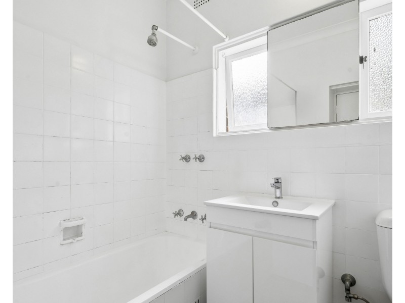 2/247 Victoria Avenue, Chatswood NSW 2067
