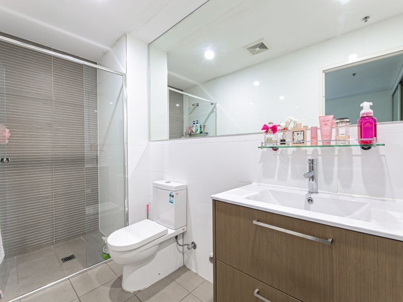 154/2 Browne Parade, Warwick Farm NSW 2170