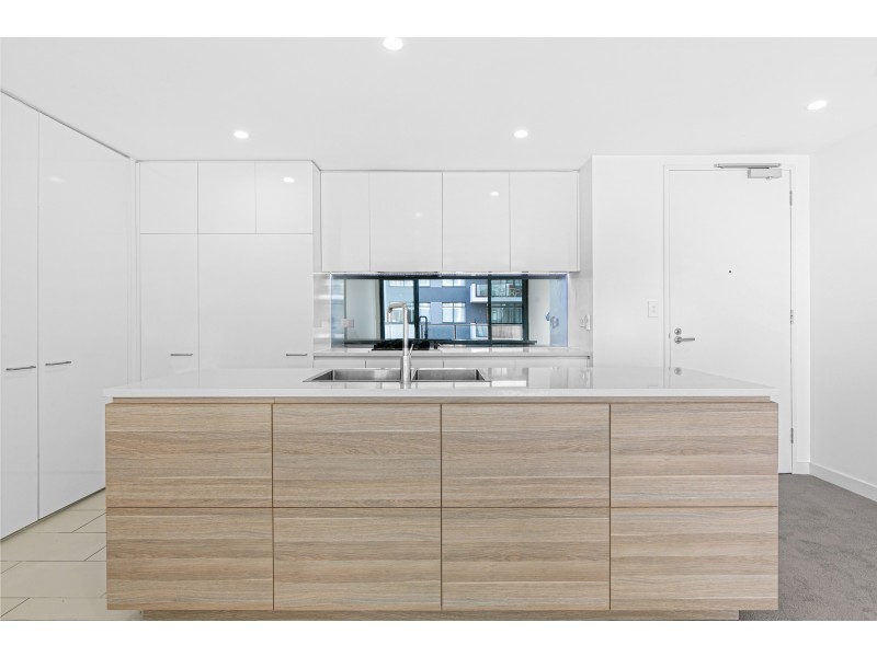 203/11 Waterview Drive, Lane Cove NSW 2066