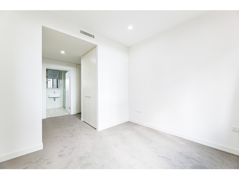 203/11 Waterview Drive, Lane Cove NSW 2066