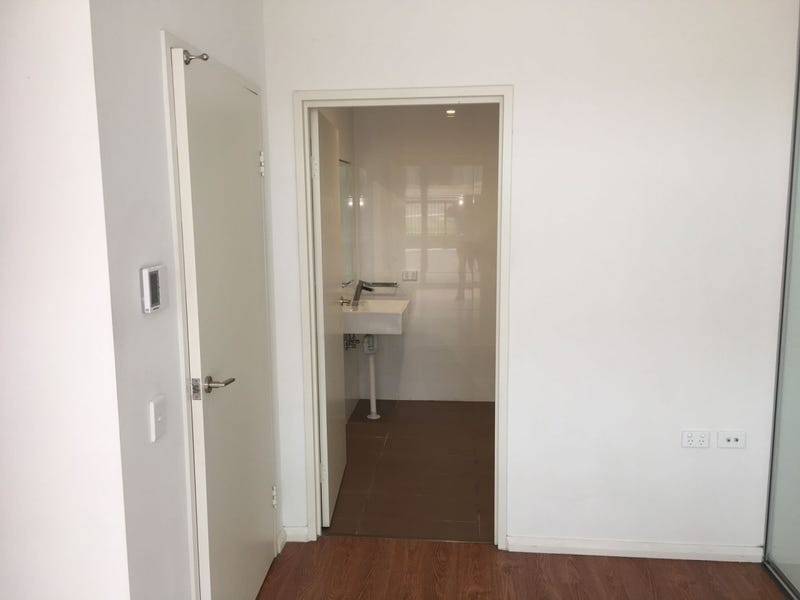 A104/1-9 Allengrove Crescent, North Ryde NSW 2113