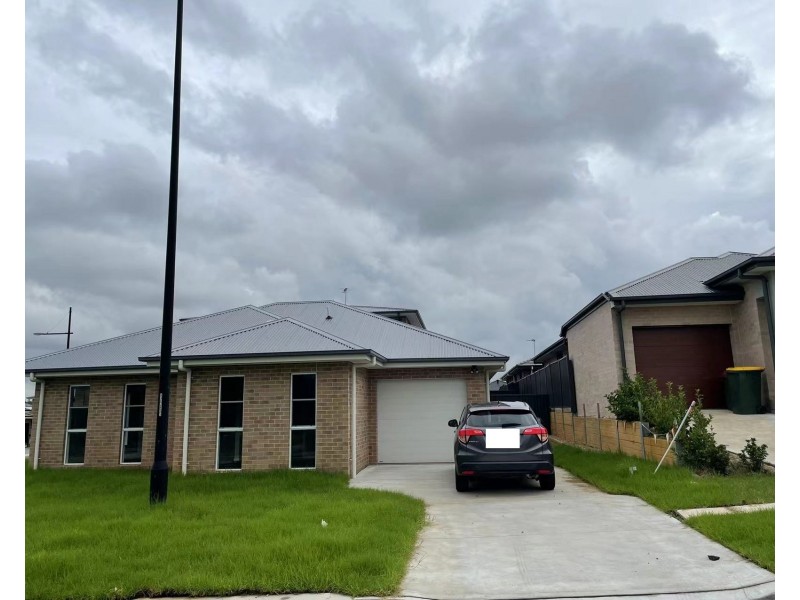 2 Hutt Street, Colebee NSW 2761