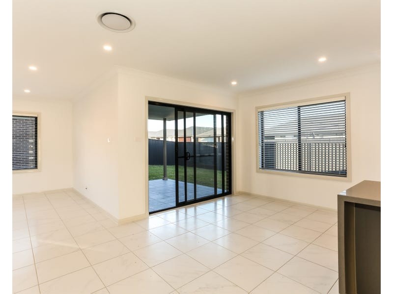 11 Burrows Avenue, Edmondson Park NSW 2174