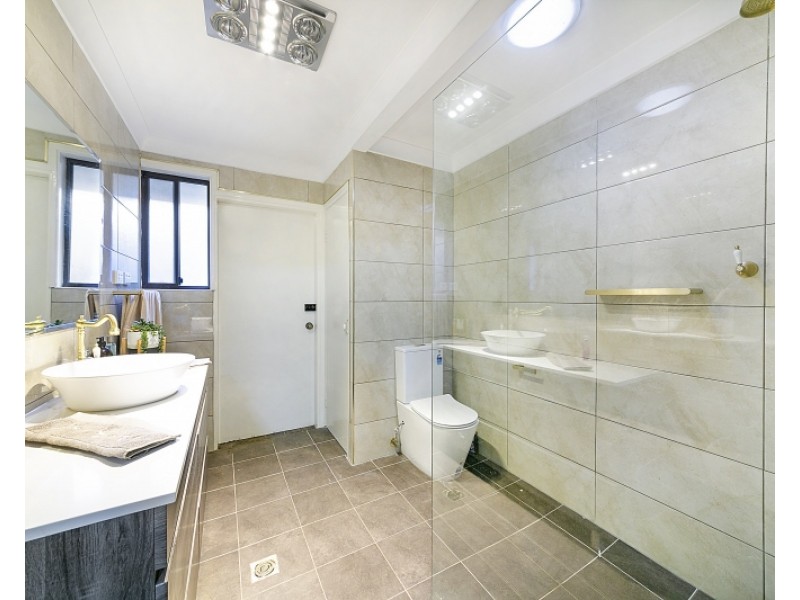 34A Marcia st, Toongabbie NSW 2146