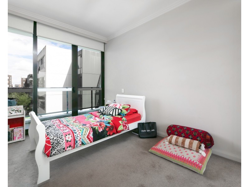 702/4 Footbridge Boulevard, Wentworth Point NSW 2127