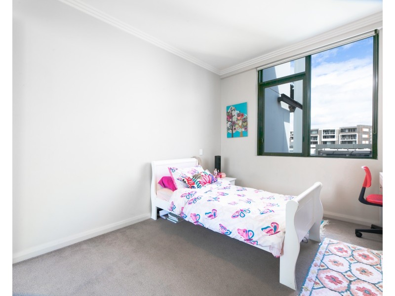 702/4 Footbridge Boulevard, Wentworth Point NSW 2127