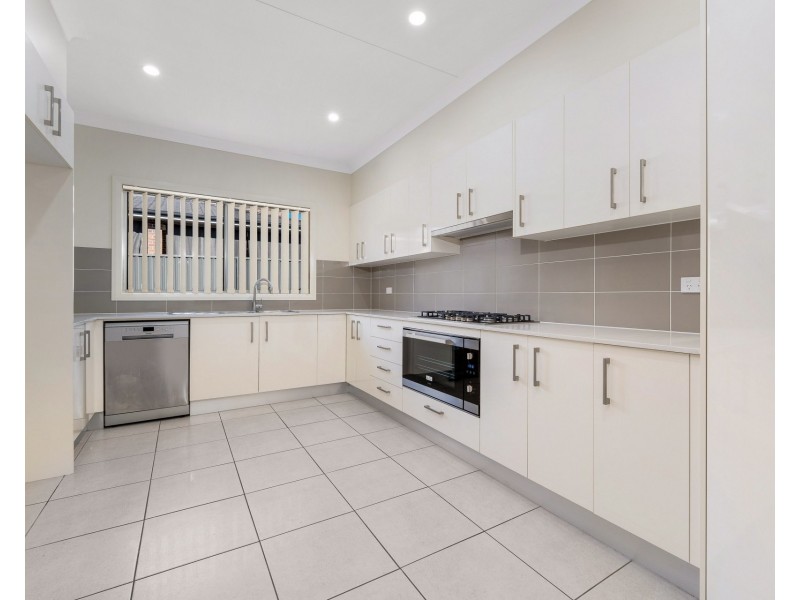 8 Basra Road, Edmondson Park NSW 2174