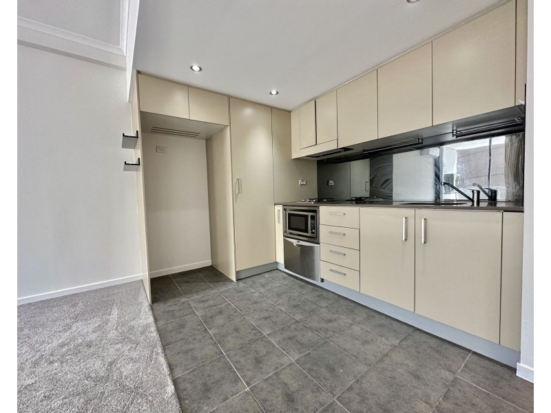 302/140 Church Street, Parramatta NSW 2150