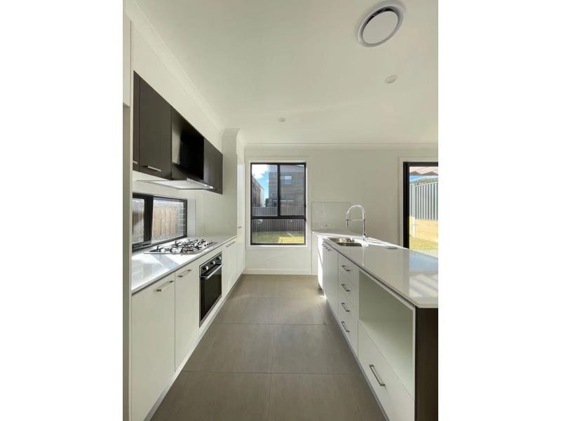 103 Alderton Drive, Colebee NSW 2761