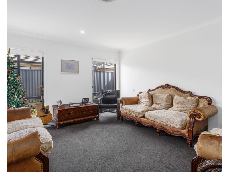 44 Goodluck Circuit, Cobbitty NSW 2570