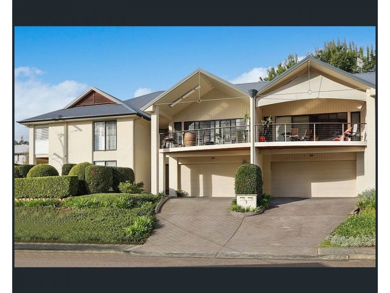 2/1 Bellbird Avenue, Terrigal NSW 2260