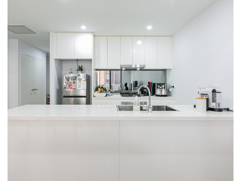 203/4 Saxby Close, Botany NSW 2019